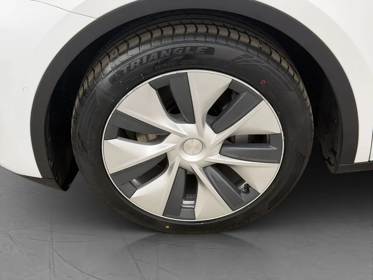 Vehicle image 31