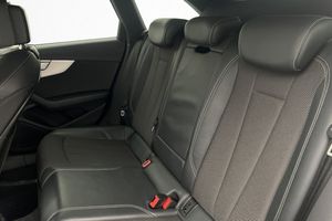 Audi A4 bild 25