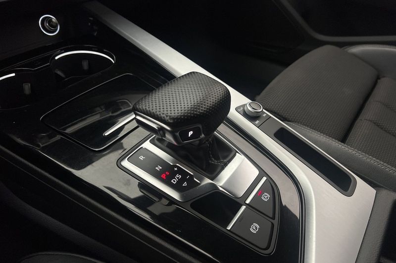 Audi A4 bild 21