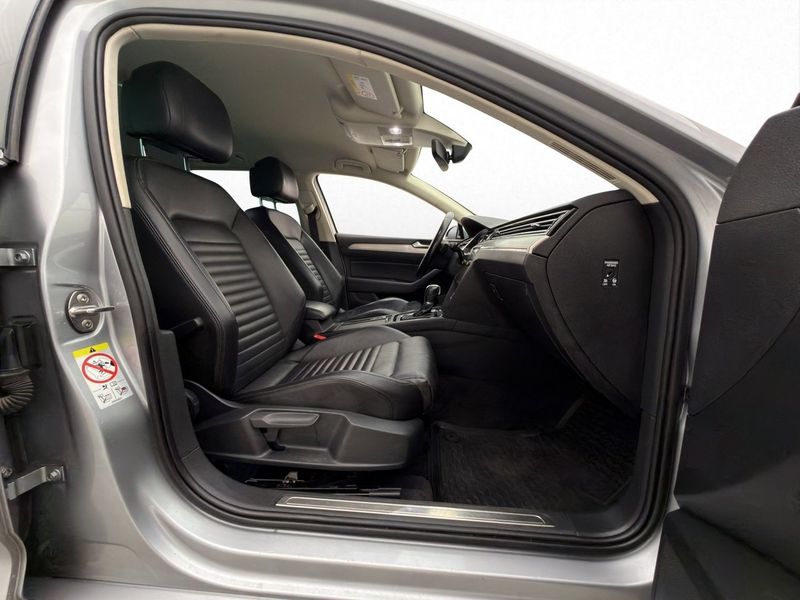 Volkswagen Passat bild 22