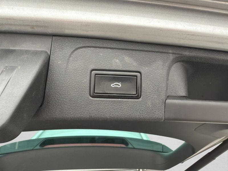 Volkswagen Passat bild 26