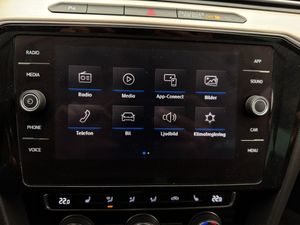 Volkswagen Passat bild 18