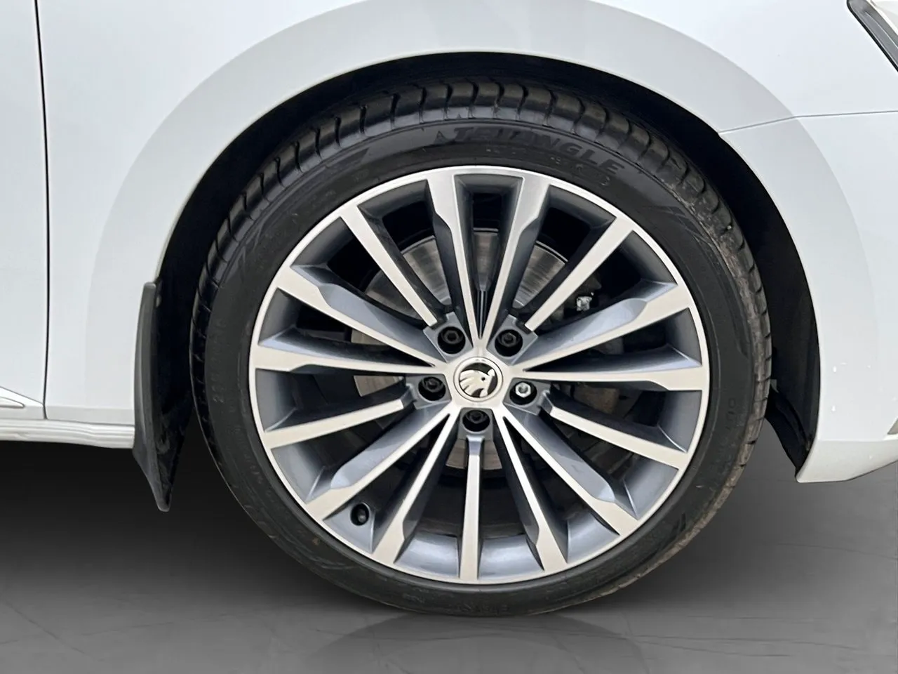 Vehicle image 36
