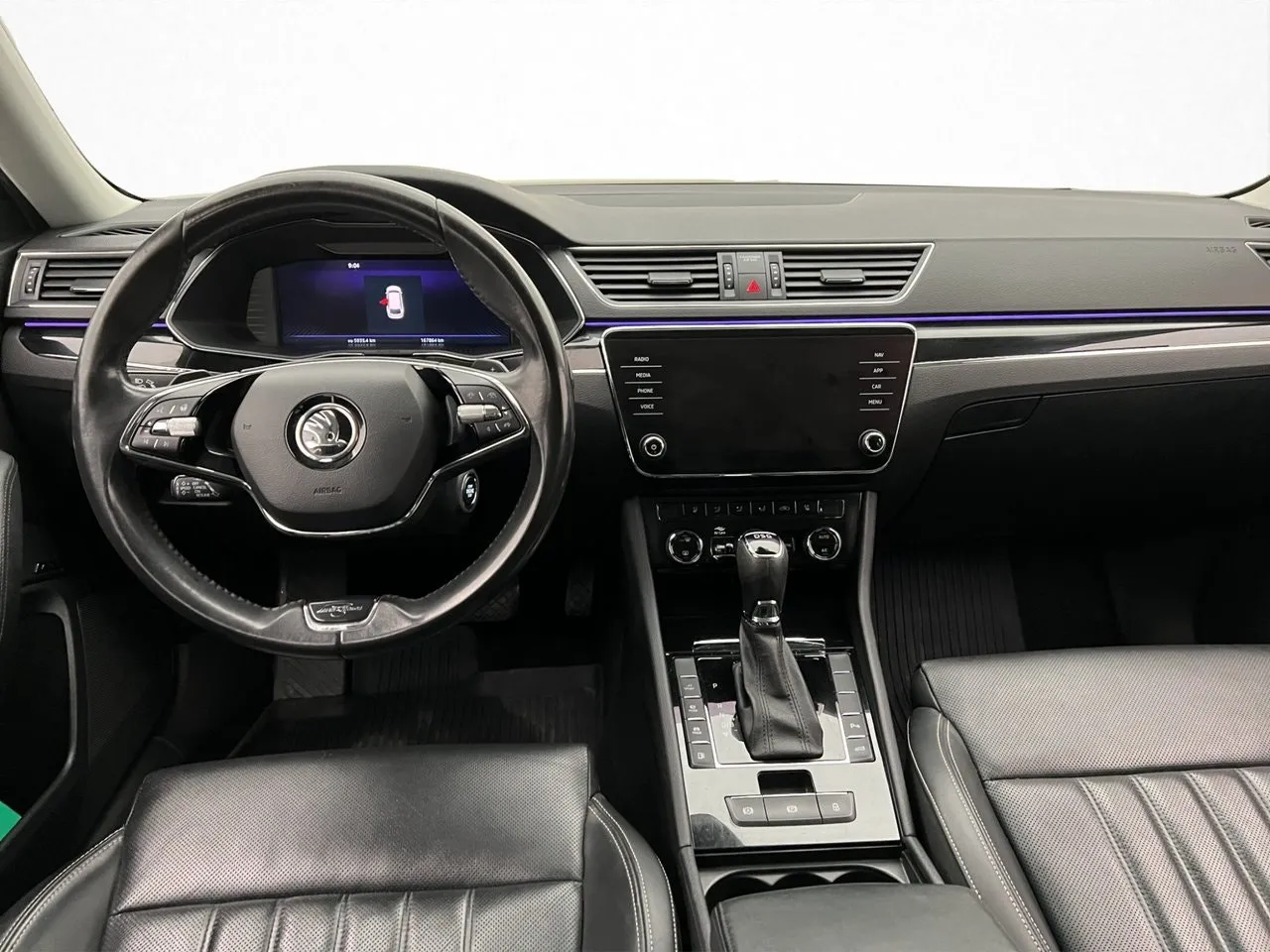 Vehicle image 25