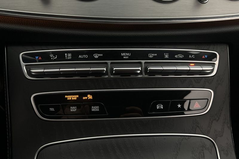 Mercedes E300 bild 26