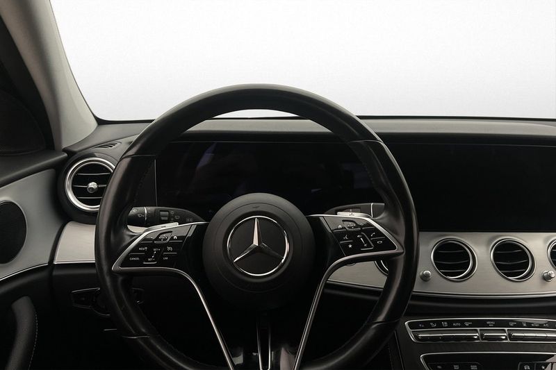 Mercedes E300 bild 10