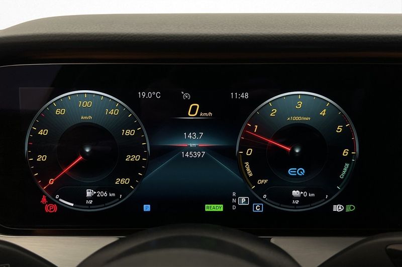 Mercedes E300 bild 13