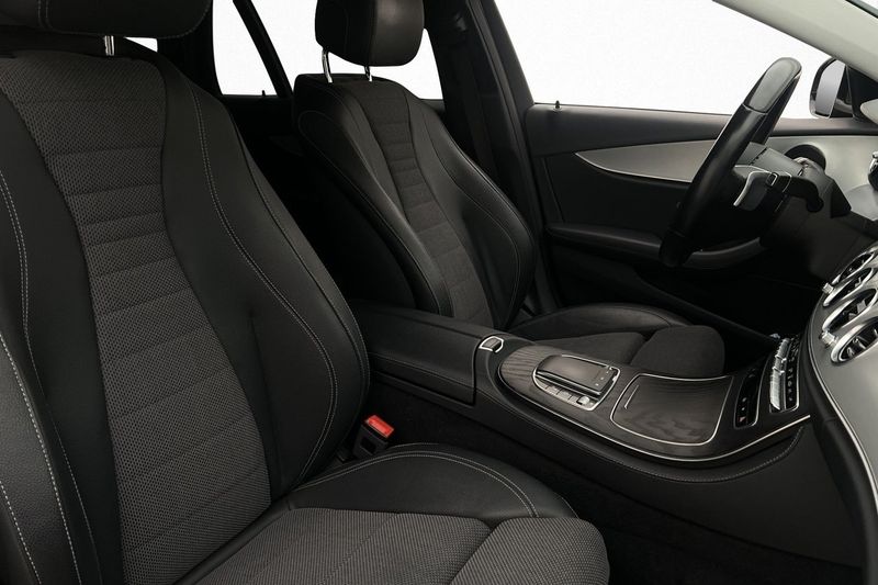 Mercedes E300 bild 28