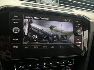 Volkswagen Passat bild 20
