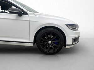 Volkswagen Passat bild 31