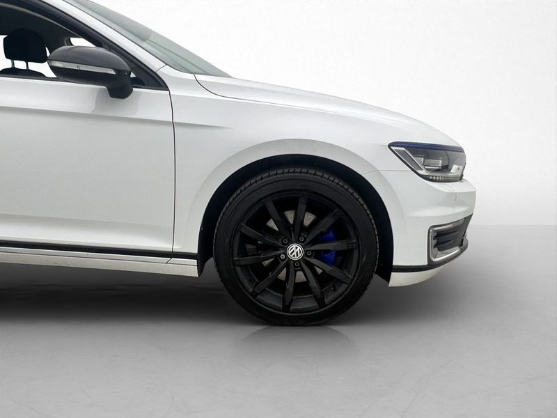 Volkswagen Passat bild 31