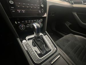 Volkswagen Passat bild 23