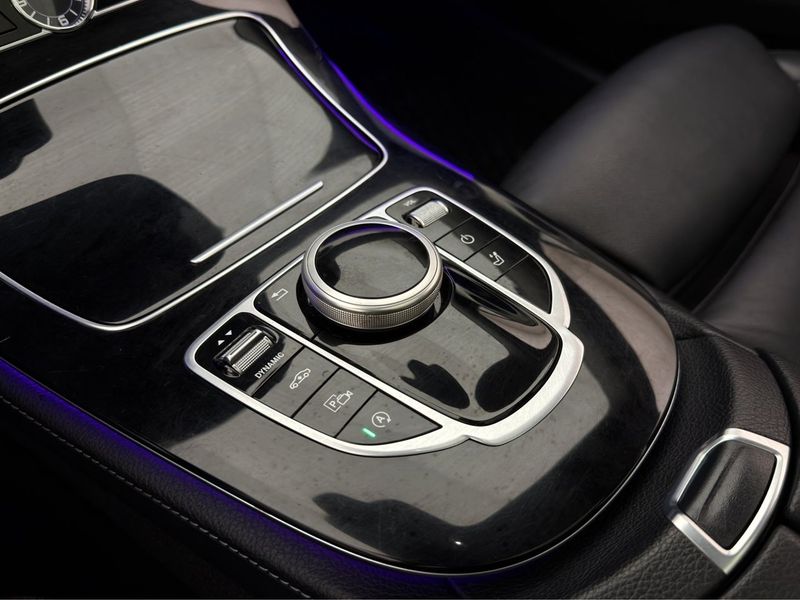 Mercedes E220 bild 25