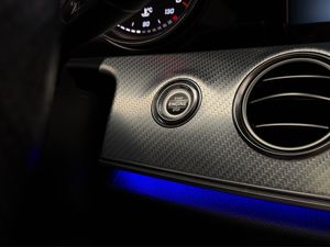 Mercedes E220 bild 18
