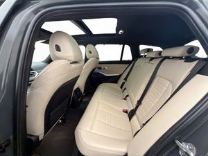 BMW 320 bild 29