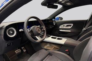 Mercedes CLA250 bild 8