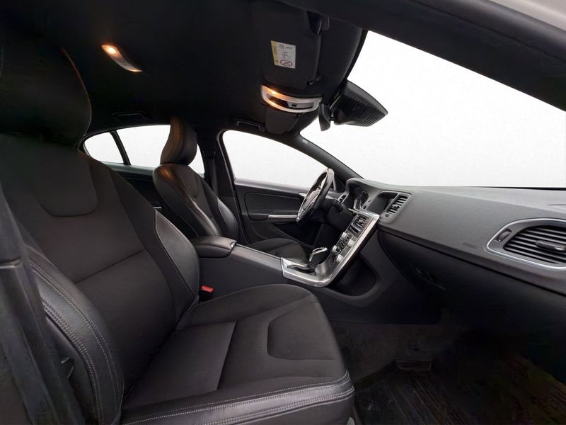 Volvo S60 bild 21