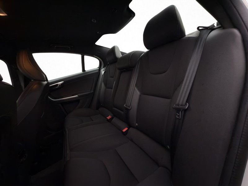 Volvo S60 bild 23