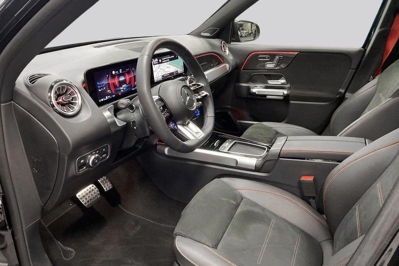 Mercedes GLB250+ bild 8