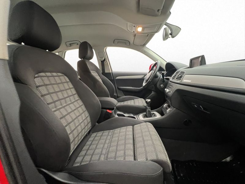 Audi Q3 bild 21