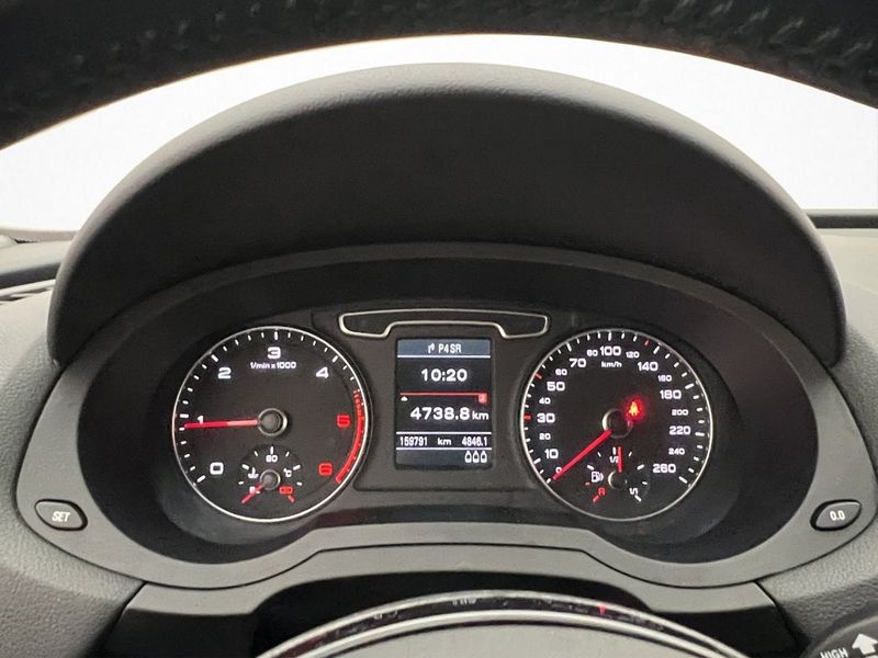 Audi Q3 bild 16