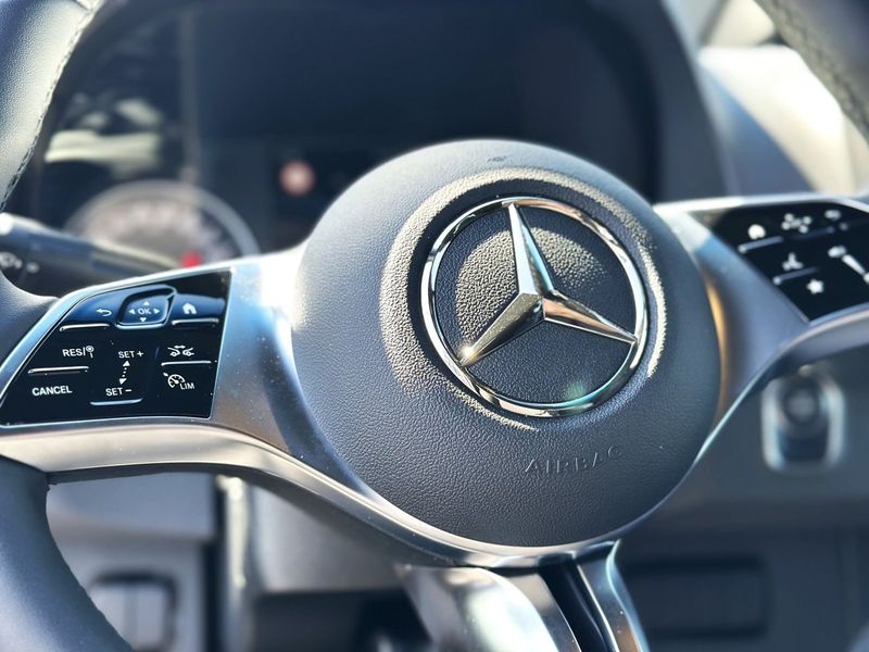 Mercedes Sprinter bild 17