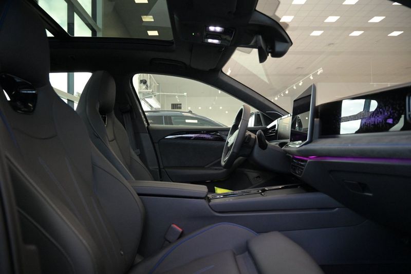 Volkswagen Passat bild 23