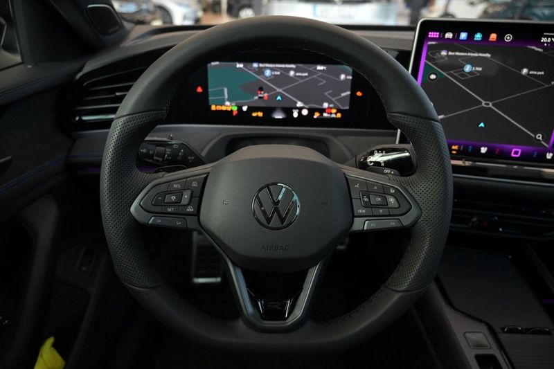 Volkswagen Passat bild 10