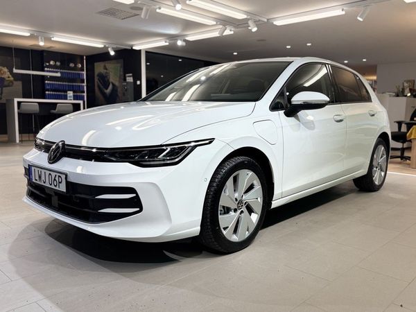 Volkswagen Golf E-hybrid Plug in **Privatleasing fr.5 349kr/mån** - 2025