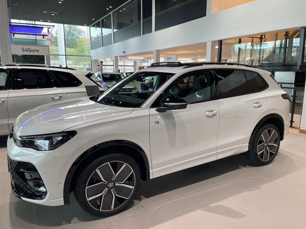 Volkswagen Tiguan 2.0 TDI R-Line Edition Choice fr. 5595Kr/mån - 2026