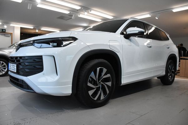 Volkswagen Tayron 1.5 DSG eHybrid *125 km räckvidd* - 2025
