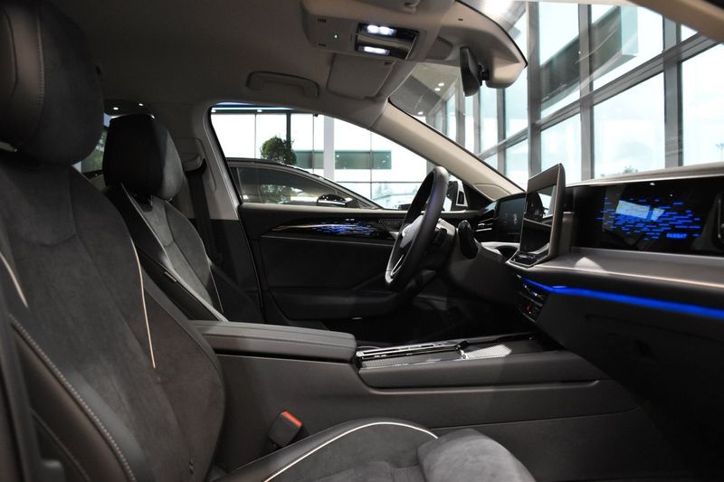 Volkswagen Passat bild 24
