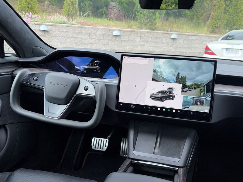 Tesla Model S bild 14