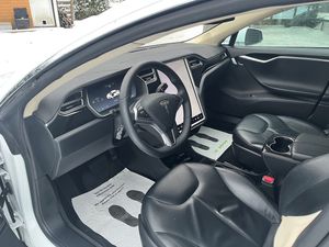 Tesla Model S bild 10