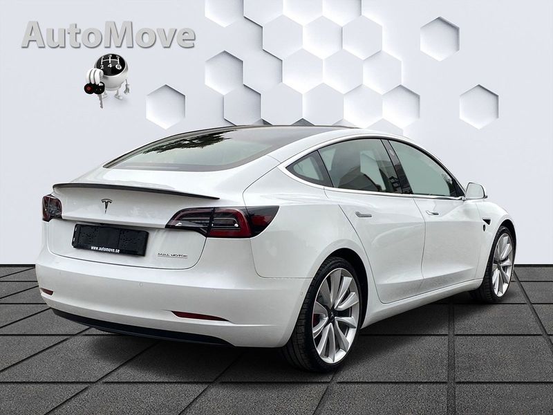 Tesla Model 3 bild 5