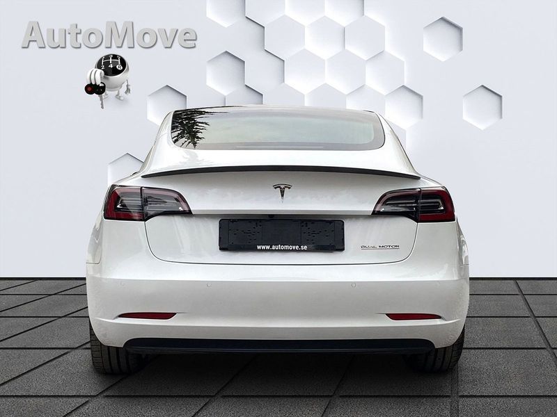 Tesla Model 3 bild 6