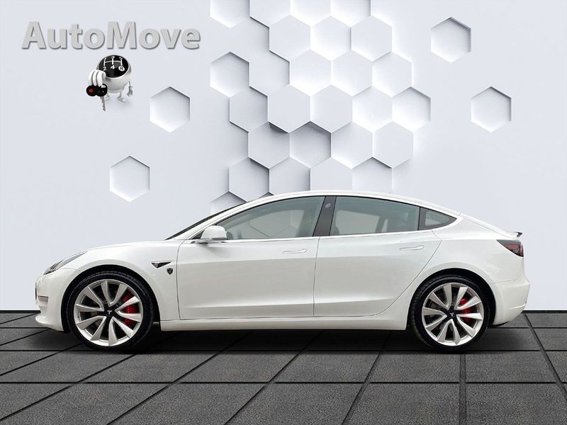 Tesla Model 3 bild 2