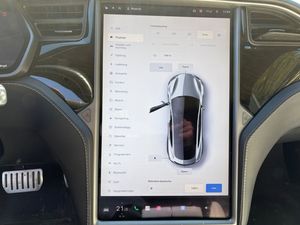 Tesla Model S bild 16