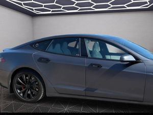 Tesla Model S bild 4