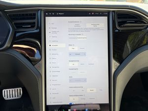 Tesla Model S bild 18