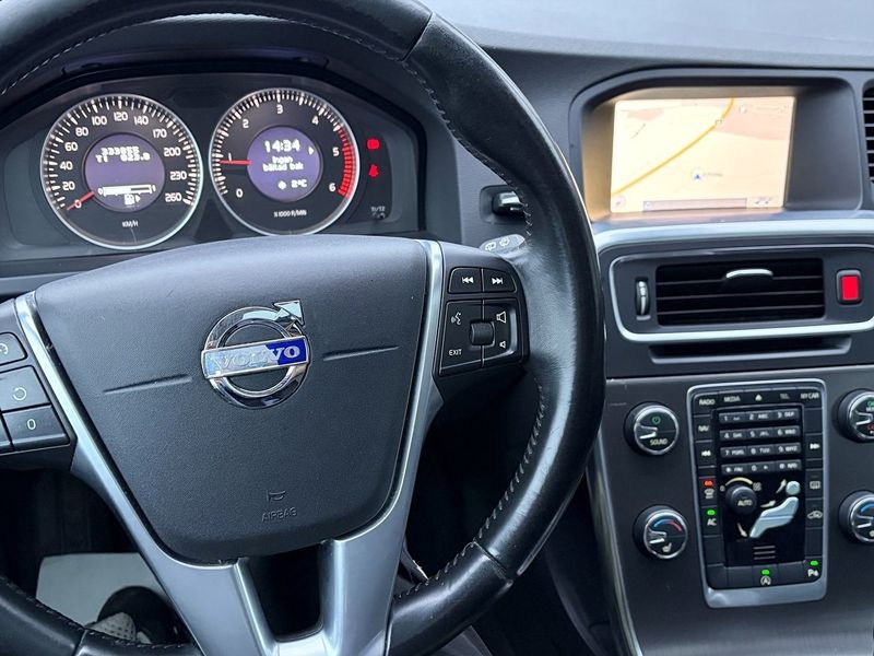 Volvo V60 bild 17