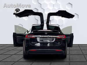 Tesla Model X bild 7