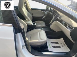 Tesla Model S bild 11