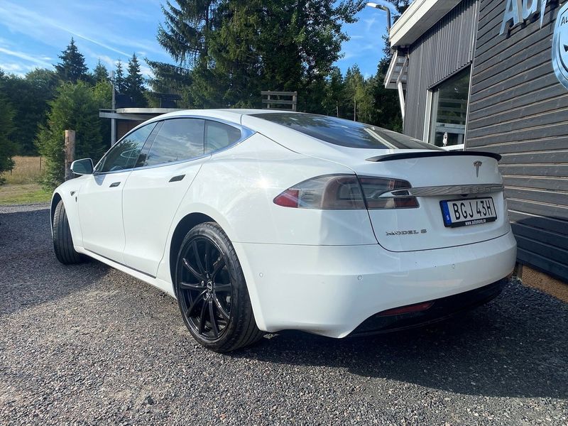 Tesla Model S bild 3