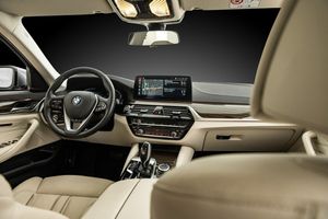 BMW 520 bild 21