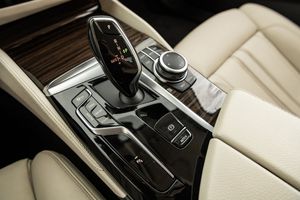 BMW 520 bild 13