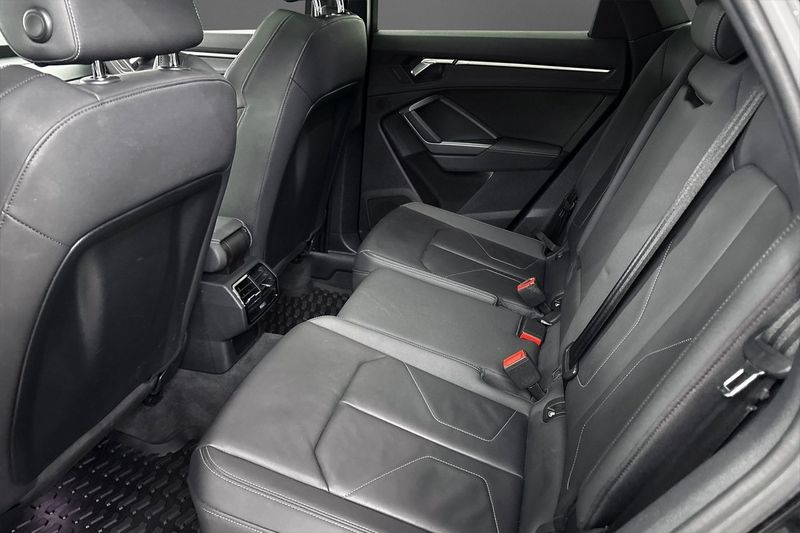 Audi Q3 bild 13