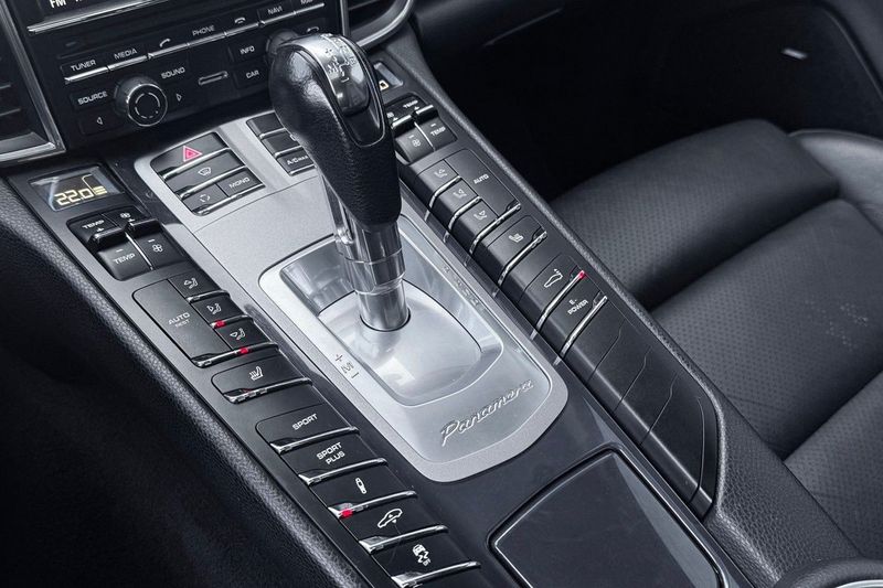Porsche Panamera bild 17