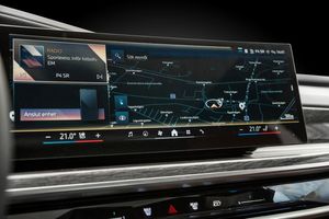 BMW i7 bild 17