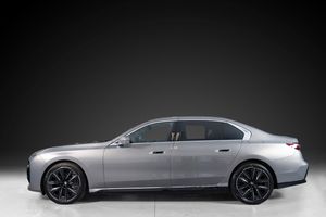 BMW i7 bild 4